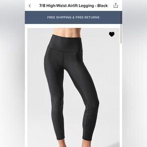 alo yoga black airlift leggings